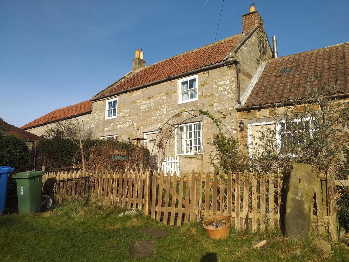 Holly Holiday home Whitby